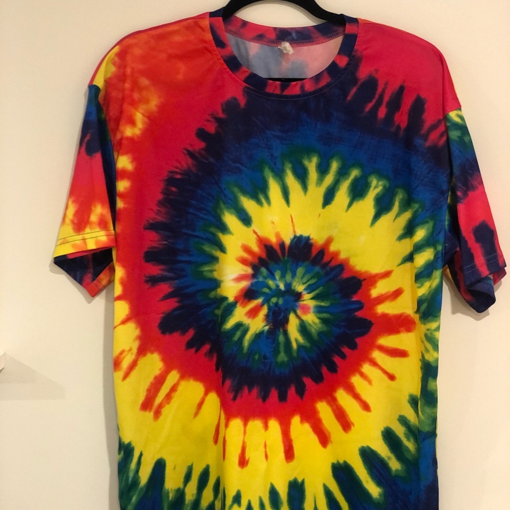 Tie dye tee